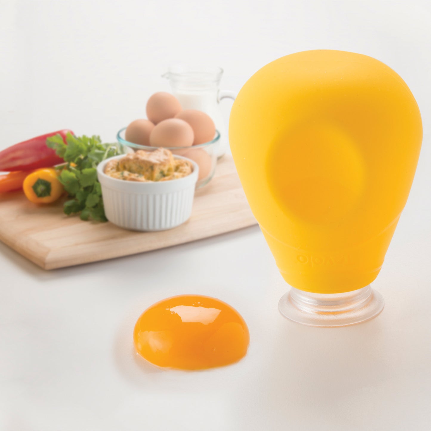 Tovolo Yolk Out/