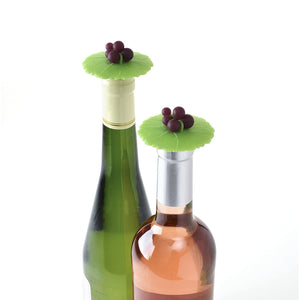 
            
                Load image into Gallery viewer, Charles Viancin Grape Bottle Stopper
            
        