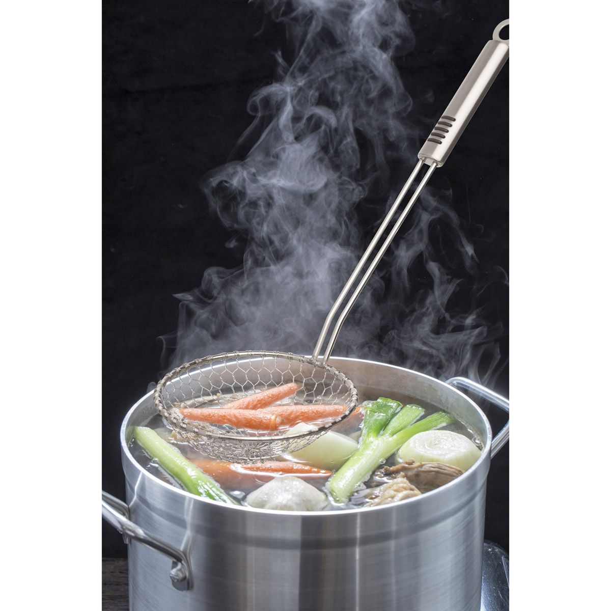 Helen's Asian Kitchen Spider Strainer, 5"
