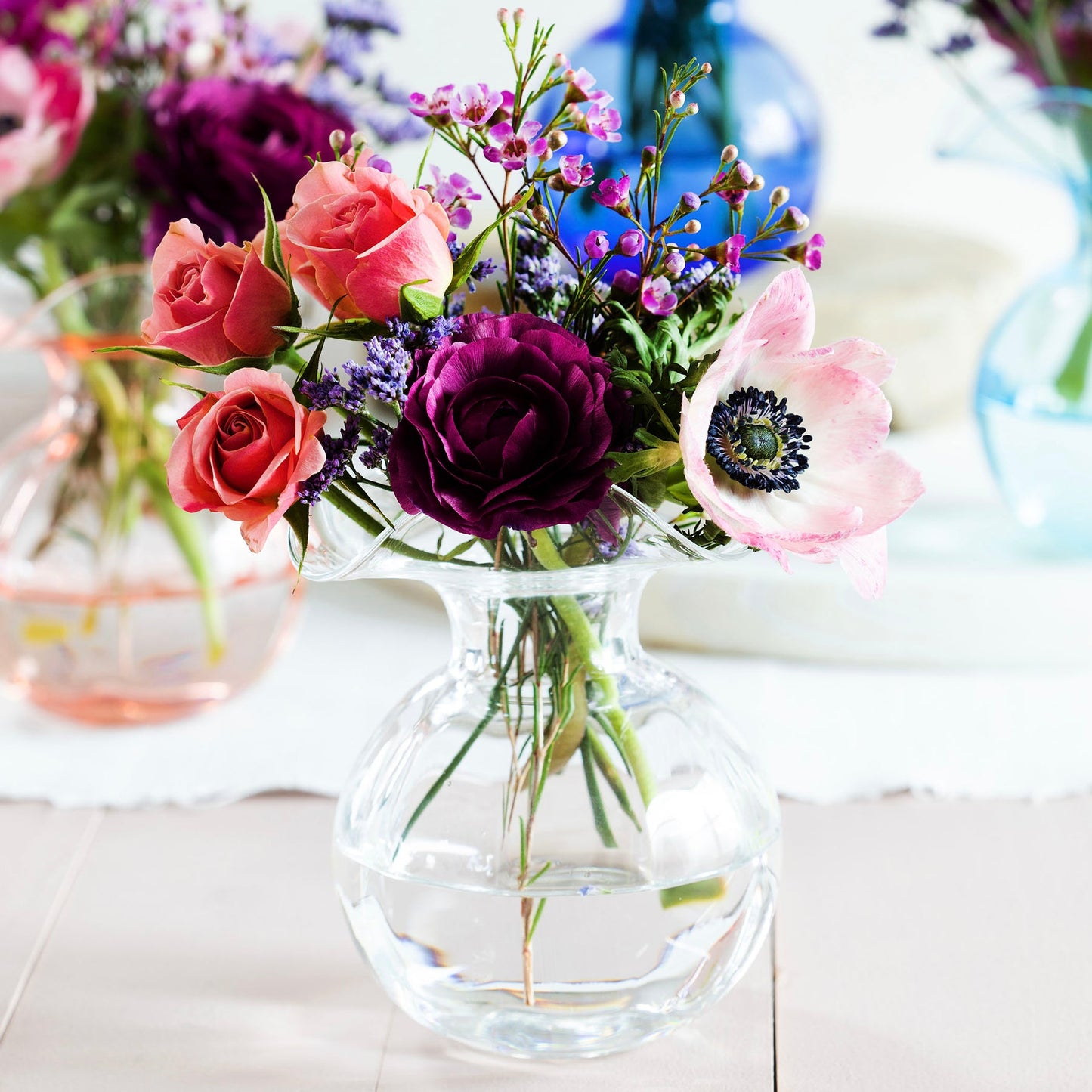 Vietri Hibiscus Glass Bud Vase