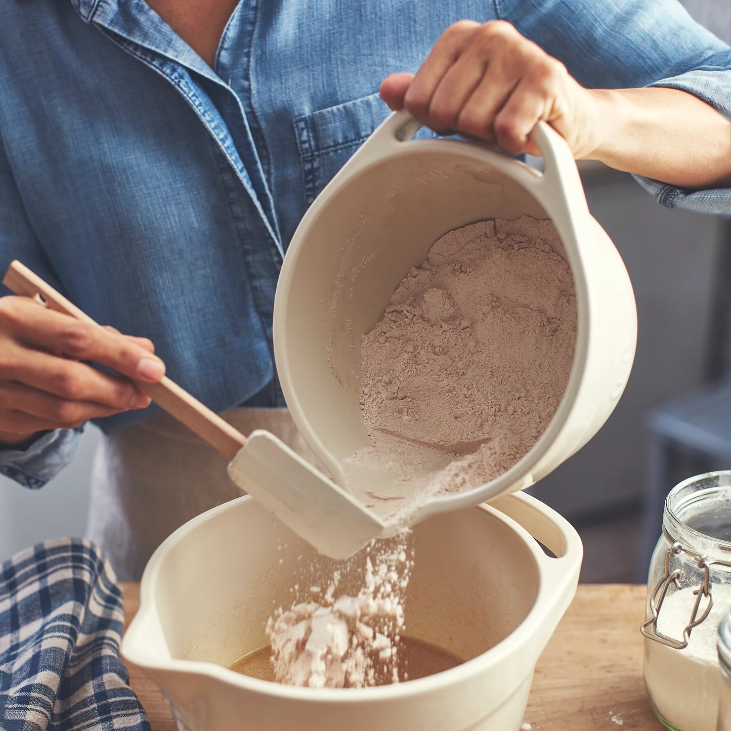 Emile Henry Mixing Bowl - Medium