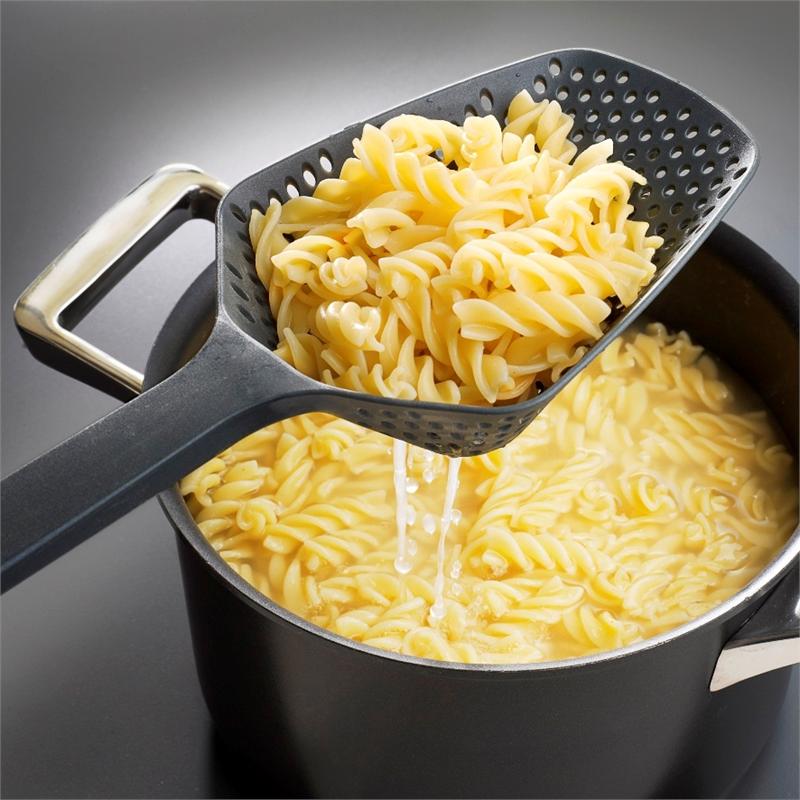 Joseph Joseph Scoop Plus Colander