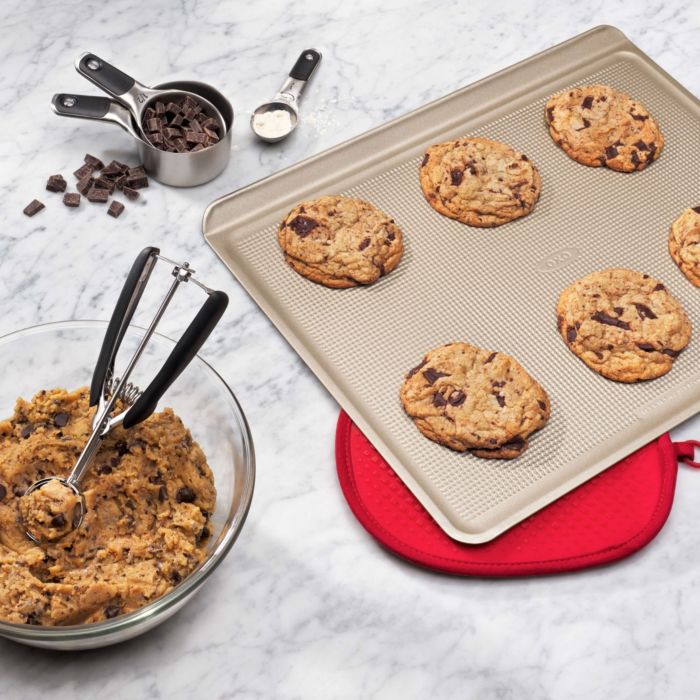 OXO Medium Cookie Scoop