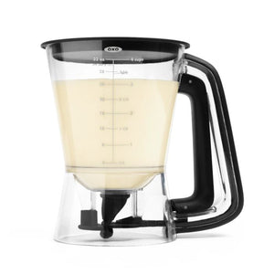 
            
                Load image into Gallery viewer, OXO Batter Dispenser
            
        