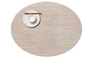 
            
                Load image into Gallery viewer, Chilewich Mini Basket Oval Tablemat - Parchment
            
        
