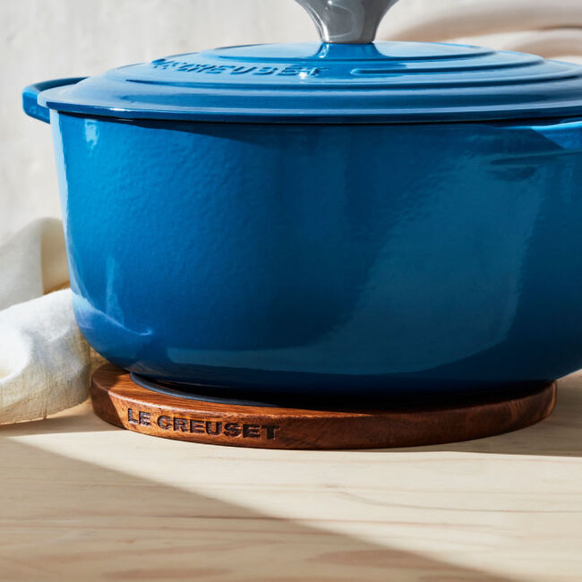 Le Creuset Magnetic Wood Trivet
